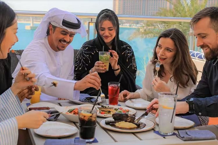 Must-Try Dishes in Dubai