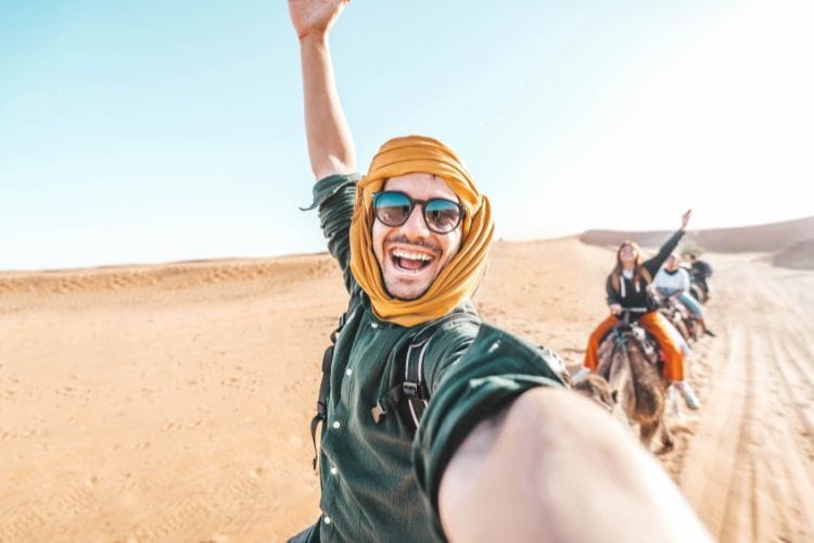Local Etiquette and Laws in Dubai