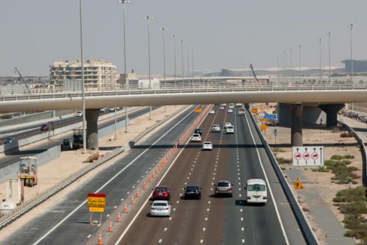 Abu Dhabi road rules