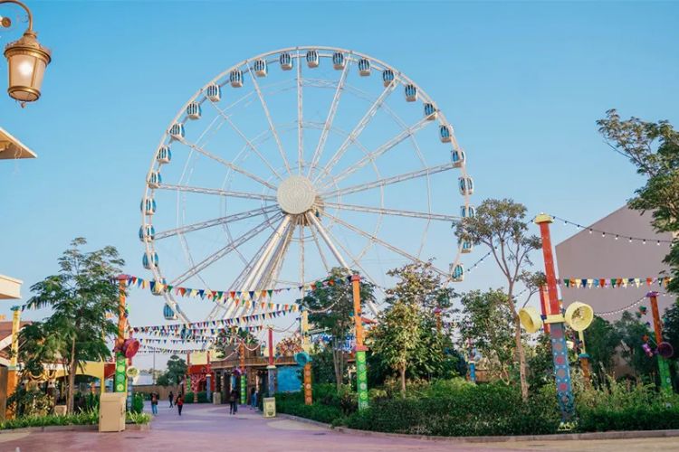 uae national day Theme Parks and Entertainment